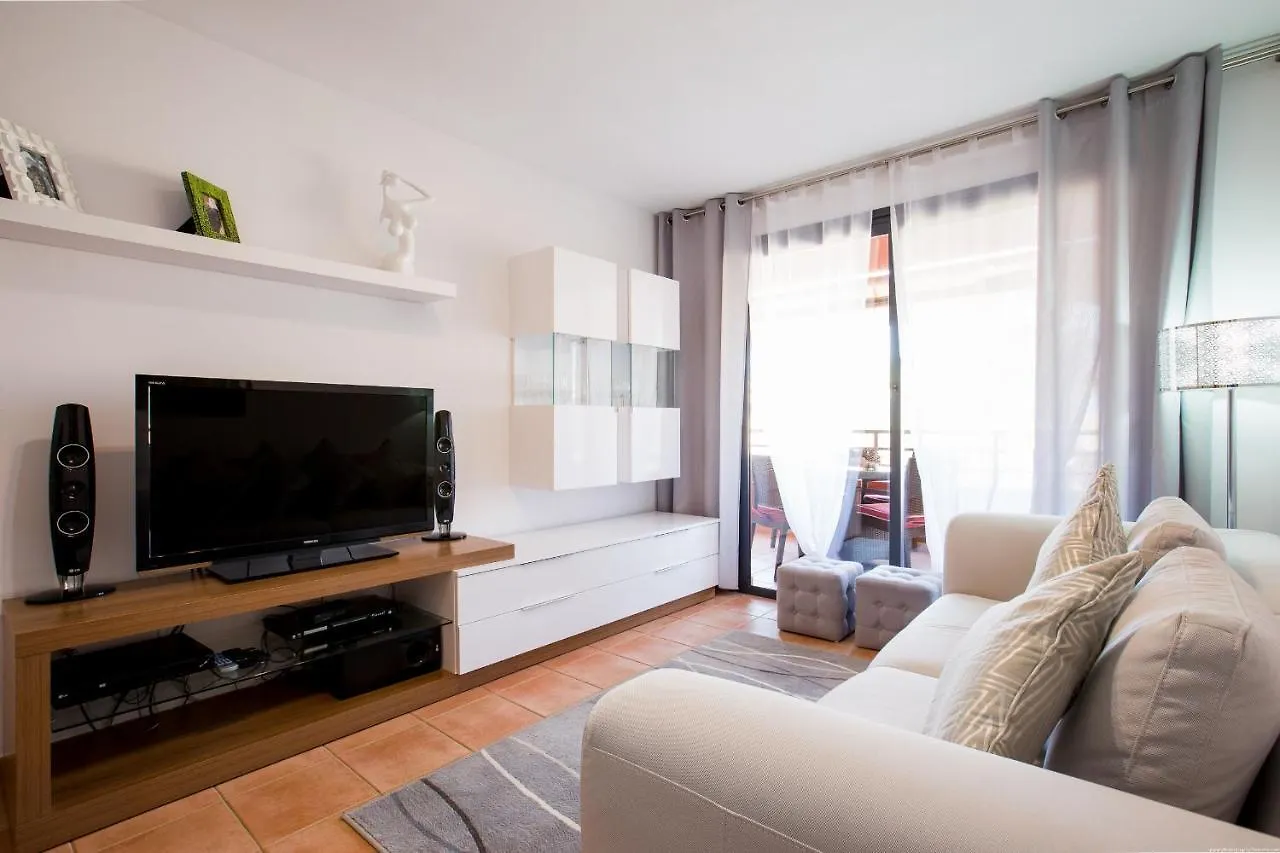 Go2Tenerife Apart'Tera Solarium, Terraces, Swimming Pools & Parking Costa Adeje  Lejlighed Costa Adeje (Tenerife)